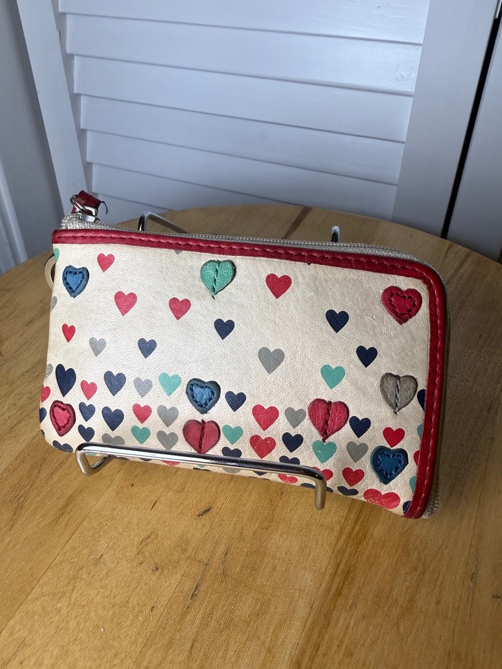 Fossil Leather Keychain Wallet With Red Blue Gray Hearts Beige Used
